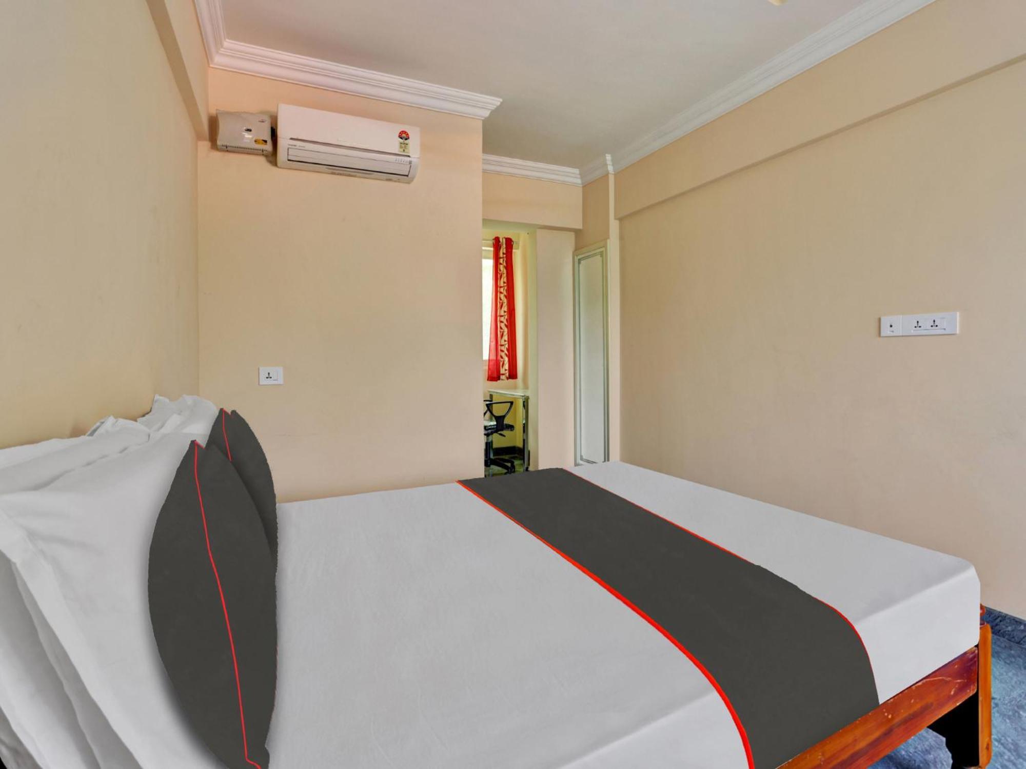 Family Castle Hotel Thiruvananthapuram Exterior foto